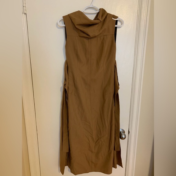 Beige work dress - Picture 6 of 8